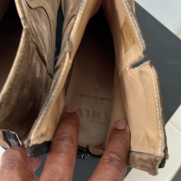 T W L V Full, Italian handmade leather zipper boots, in sand suede leather. - Picture 4 of 10